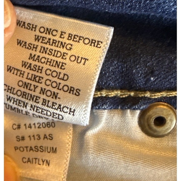 Altar'd State Jeans Womens 28 Caitlyn Low Rise Flare Raw Embroidered Hem Boho - Picture 5 of 10